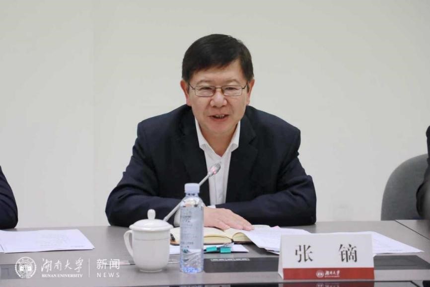 湖南航天总经理张镝一行来校调研